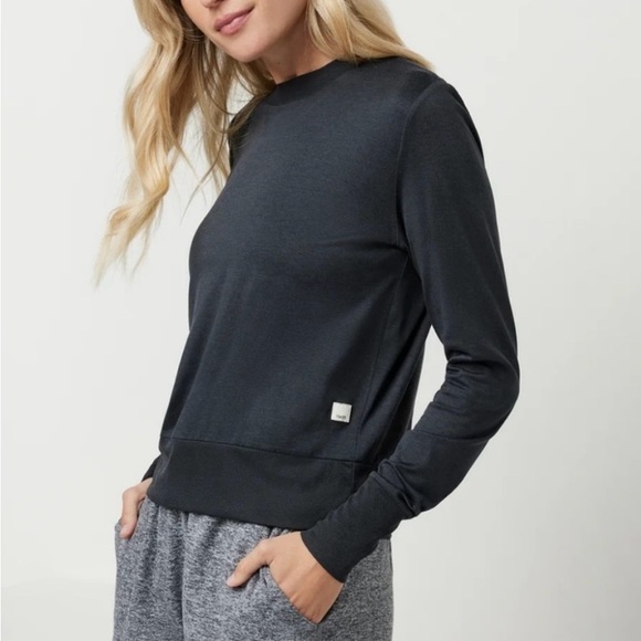 Vouri Tops - Vuori Women's Black top